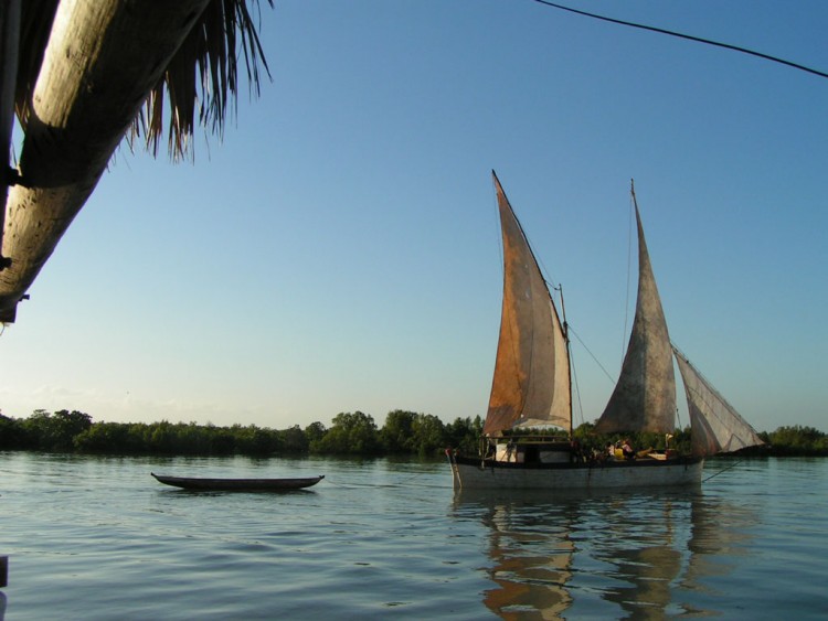 Fonds d'cran Voyages : Afrique Madagascar Boutre 2