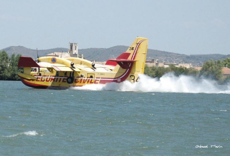 Fonds d'cran Avions Canadairs Canadair  l'copage