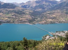 Fonds d'cran Voyages : Europe lac de serre ponon