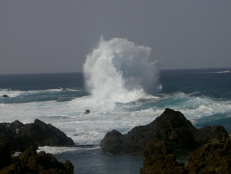 Wallpapers Nature Seas - Oceans - Beaches ressac  Porto Moniz