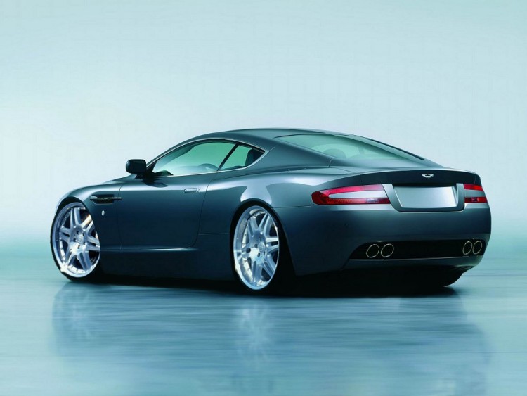 Fonds d'cran Voitures Aston Martin DB9 brabus