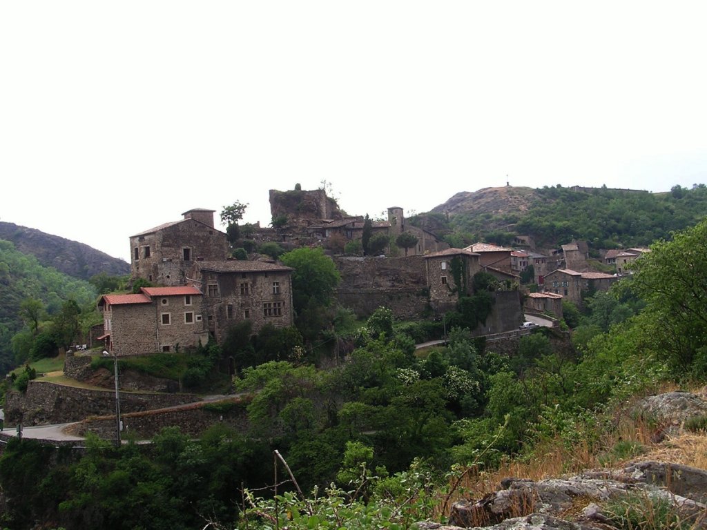 Fonds d'cran Voyages : Europe France (non prcis) Village du pilat