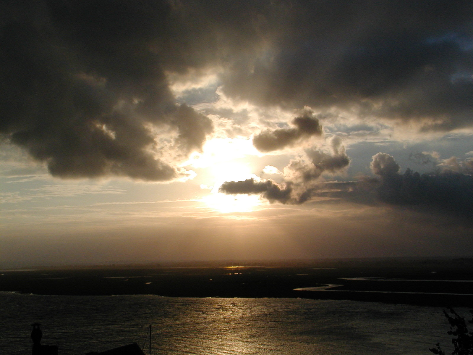 Fonds d'cran Nature Couchers et levers de Soleil Mont St michel