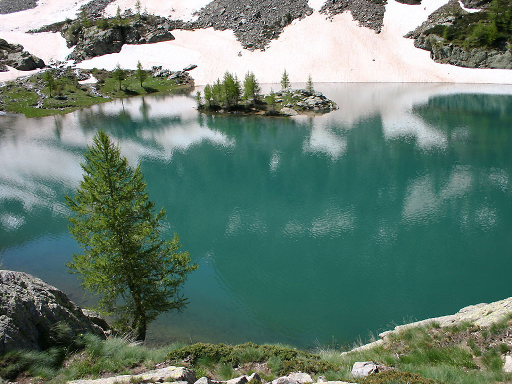 Fonds d'cran Nature Couchers et levers de Soleil Le lac de Trecolpas