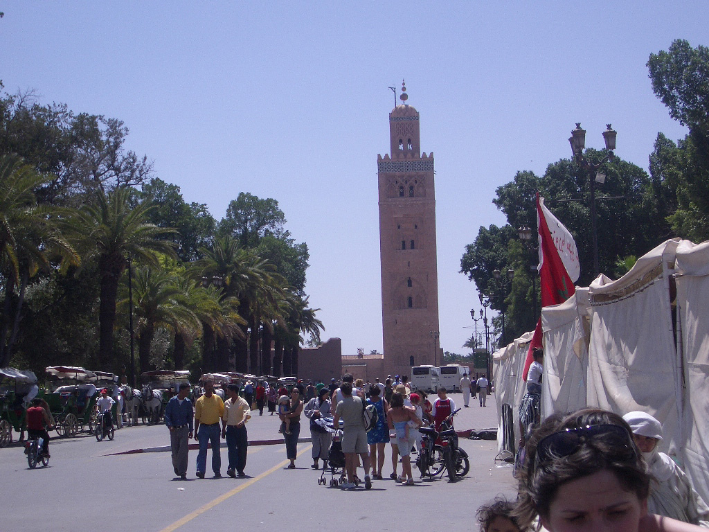 Fonds d'cran Voyages : Afrique Maroc mosque de Marrackech