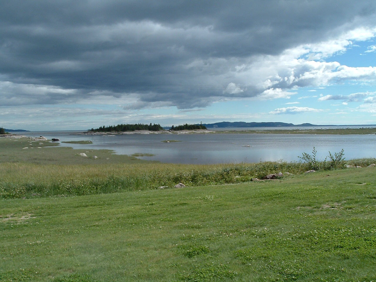 Fonds d'cran Nature Fleuves - Rivires - Torrents Baie des Sept-les, Qc