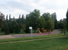 Fonds d'cran Nature parc pour jeux d'enfant