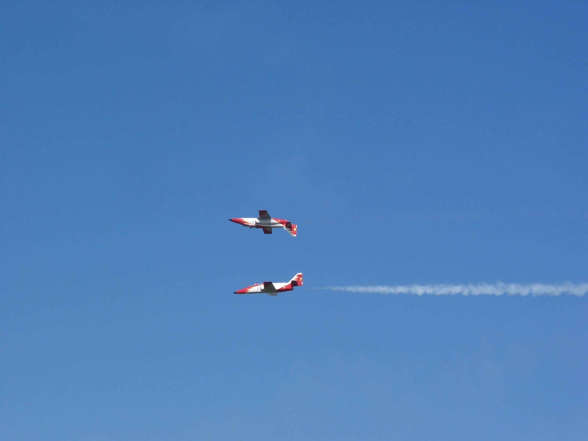 Fonds d'cran Avions Meetings ariens Patrouille Espagnols