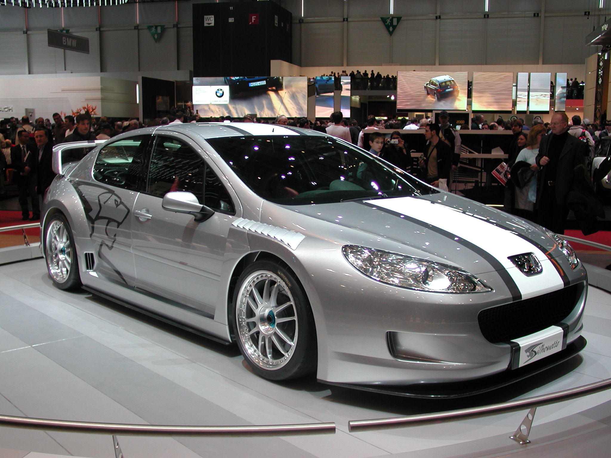 Fonds d'cran Voitures Peugeot 407 Silhouette Geneve 2004 - 2