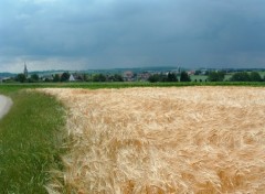 Fonds d'cran Voyages : Europe L'orage gronde...