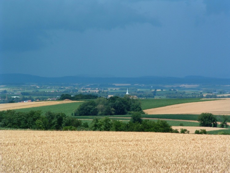 Fonds d'cran Voyages : Europe France > Alsace L'orage menace...