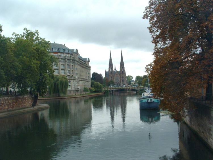 Wallpapers Trips : Europ France > Alsace Vue sur l'Ill et l'glise St Paul