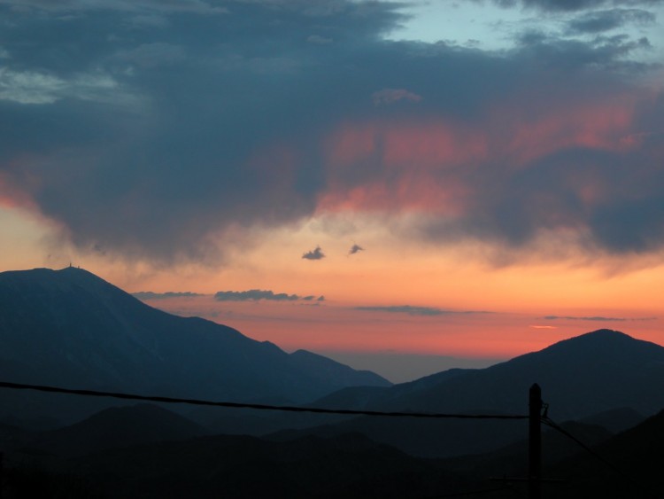 Wallpapers Nature Sunsets and sunrises coucher de soleil sur le ventoux