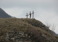 Fonds d'cran Voyages : Europe Drme- Barret de Lioure mont aux 3 croix