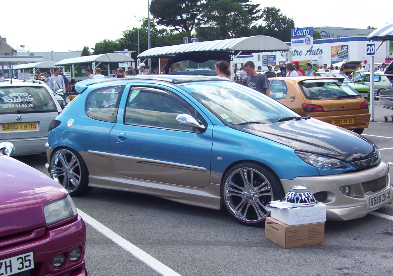 Fonds d'cran Voitures Tuning 206