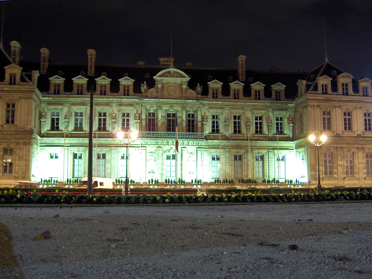 Fonds d'cran Voyages : Europe France (non prcis) prefecture de Grenoble la nuit