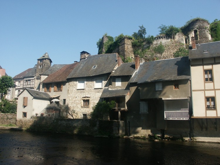 Fonds d'cran Voyages : Europe France (non prcis) Sgur-le-Chateau