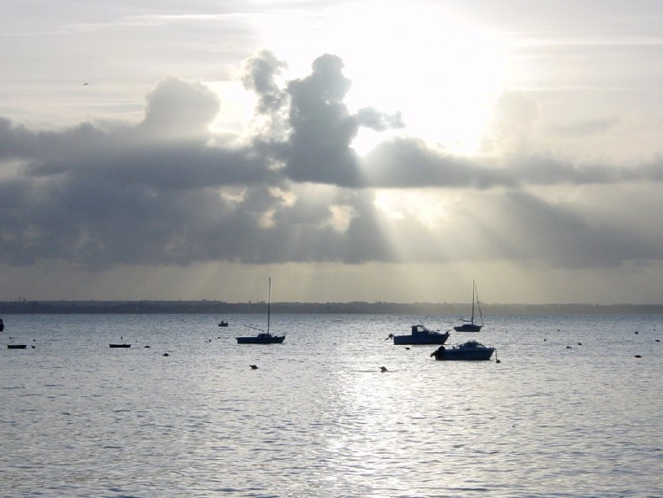 Fonds d'cran Nature Mers - Ocans - Plages dieu nous regarde !