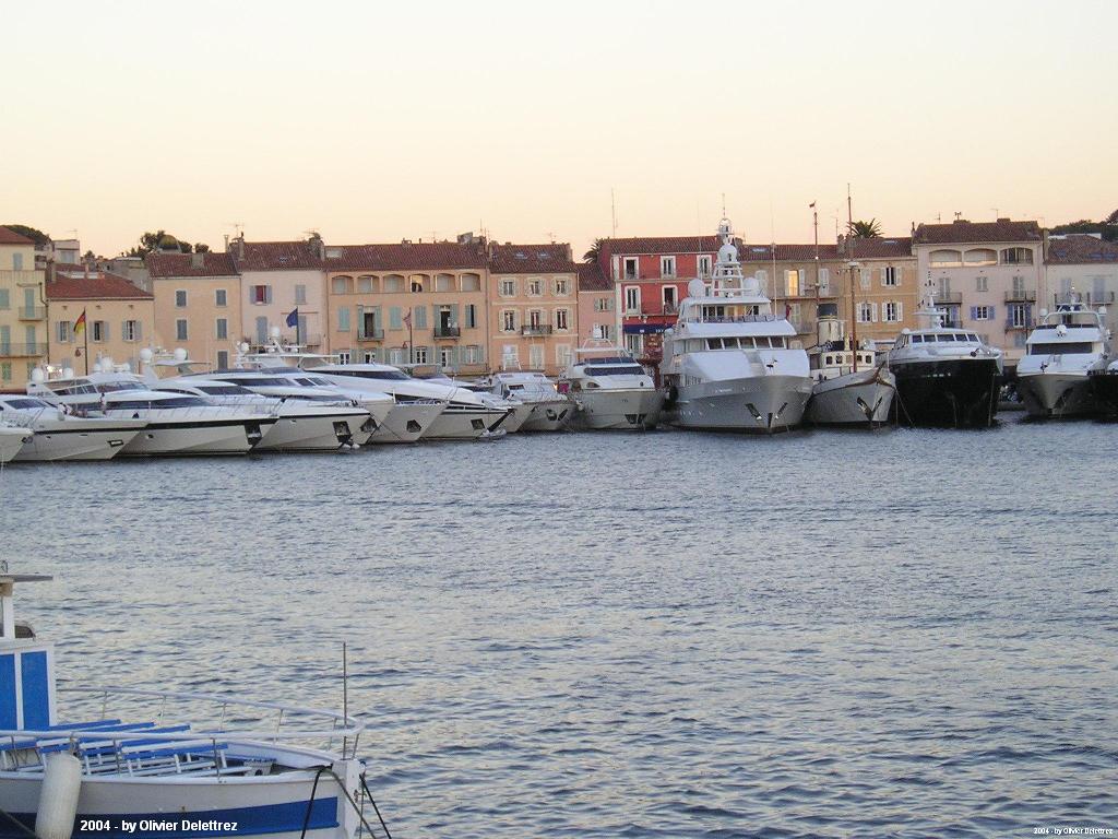 Fonds d'cran Voyages : Europe France > Provence-Alpes-Cte d'Azur St-Tropez coucher