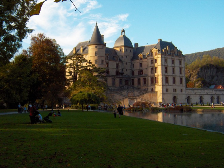 Fonds d'cran Constructions et architecture Chteaux - Palais chateau de vizille