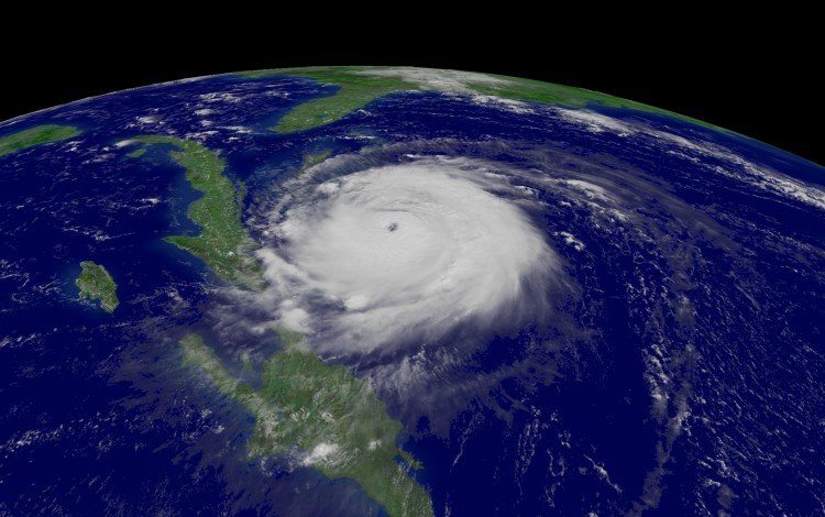 Fonds d'cran Espace Terre Cyclone Frances sur la Floride