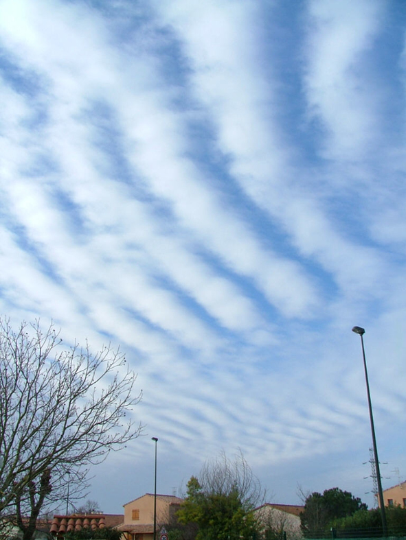 Fonds d'cran Nature Ciel - Nuages un ciel zbr