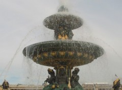 Fonds d'cran Voyages : Europe Fontaine de la Concorde