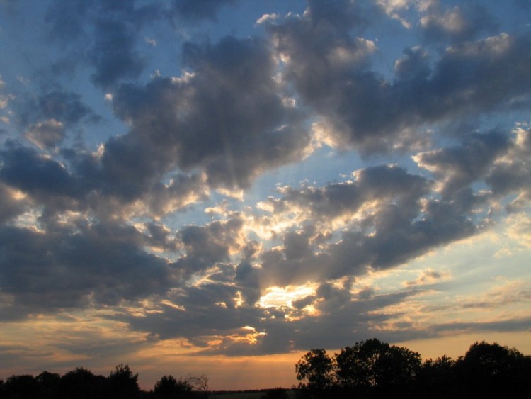 Fonds d'cran Nature Ciel - Nuages Coucher de Soleil Venden