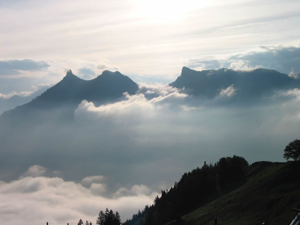 Wallpapers Nature Mountains Dent de broc (FR / Suisse)