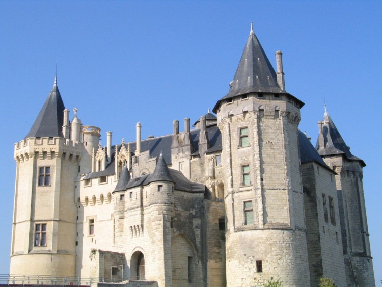 Wallpapers Trips : Europ France > Pays de Loire Le chteau de Saumur