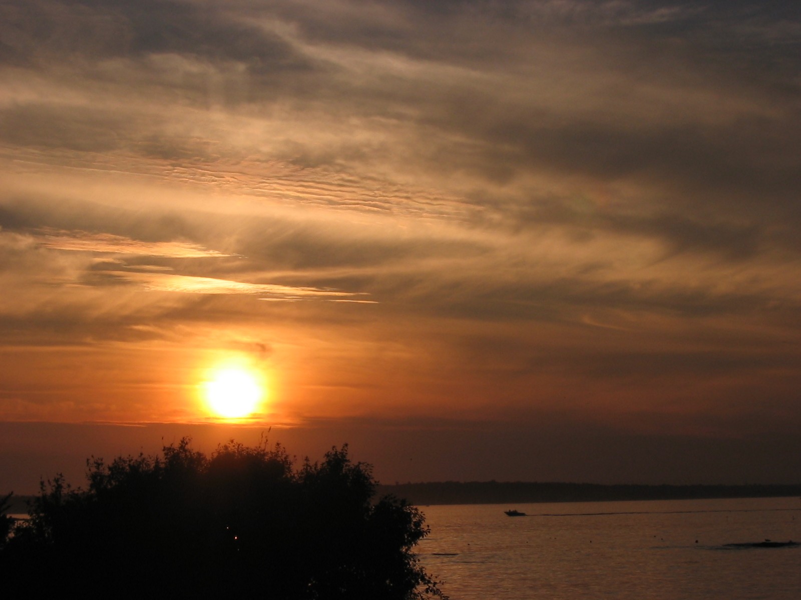 Fonds d'cran Nature Couchers et levers de Soleil CONNCARNEAU 2