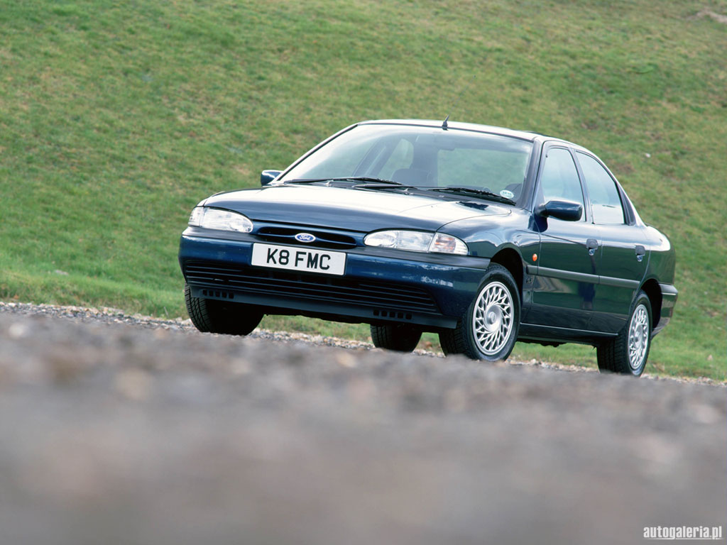 Fonds d'cran Voitures Ford Ford Mondeo (1993)