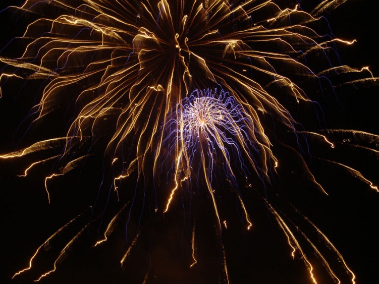 Fonds d'cran Hommes - Evnements Feux d'Artifice feux d'artifice