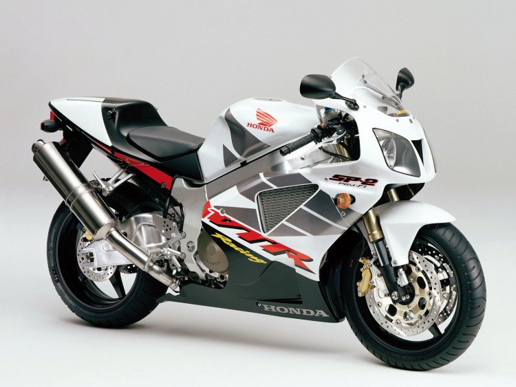 Fonds d'cran Motos Honda Wallpaper N84520