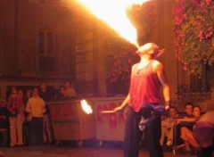 Fonds d'cran Hommes - Evnements festival de rue aurillac 2004