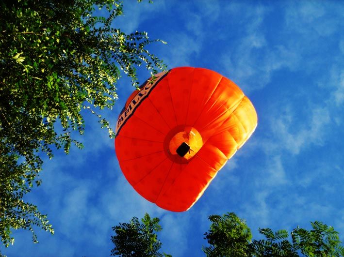 Fonds d'cran Avions Montgolfires - Dirigeables montglofiere  rocamadour