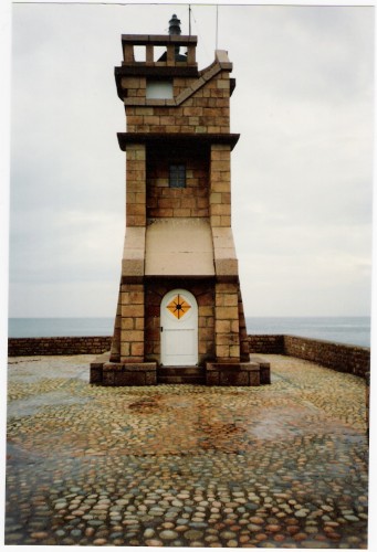 Fonds d'cran Constructions et architecture Phares phare du paon ile nord de brehat