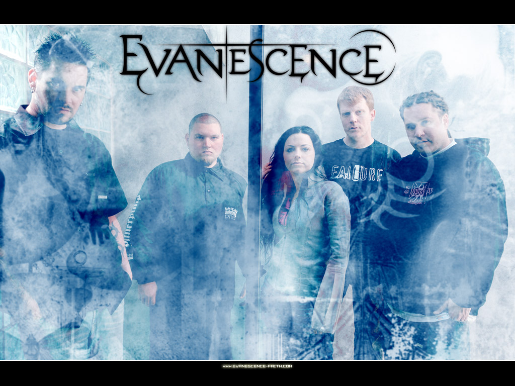 Fonds d'cran Musique Evanescence Evanescence dans les nuages !