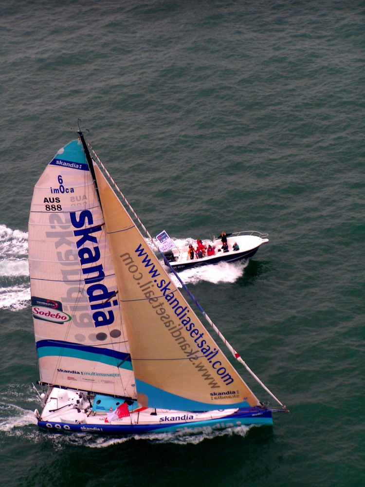 Fonds d'cran Bateaux Voiliers Dpart du vende globe