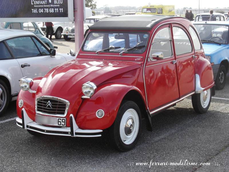 Fonds d'cran Voitures Citron Citroen 2CV - Epoqu'Auto Lyon 2004