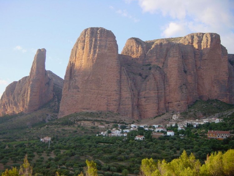 Wallpapers Trips : Europ Spain Aragon - Riglos