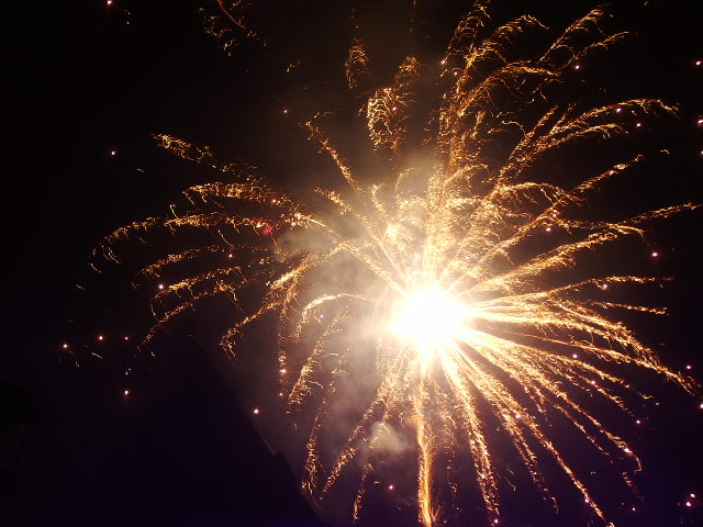 Fonds d'cran Hommes - Evnements Feux d'Artifice 