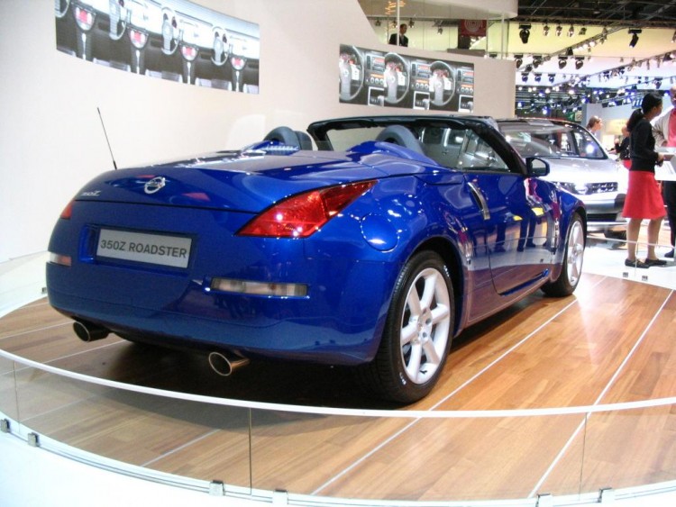 Wallpapers Cars Nissan 350 Z Roadster