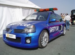 Wallpapers Cars Clio Safety Car Albi 2003