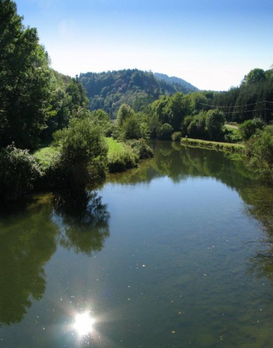 Fonds d'cran Nature Fleuves - Rivires - Torrents La valle du Dessoubre (Doubs)