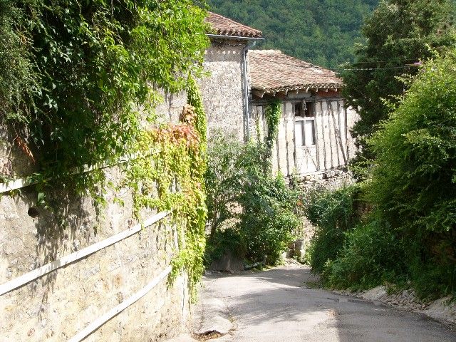 Fonds d'cran Voyages : Europe France > Midi-Pyrnes BRUNIQUEL