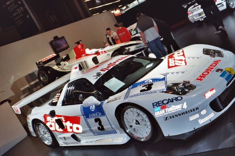 Fonds d'cran Voitures Honda Honda NSX GT et F1