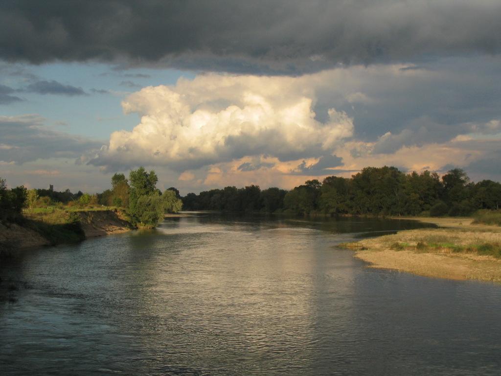 Wallpapers Nature Rivers - Torrents La Loire, prs de Nevers