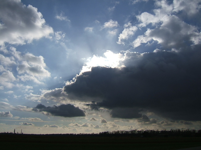 Wallpapers Nature Skies - Clouds Soleil cach