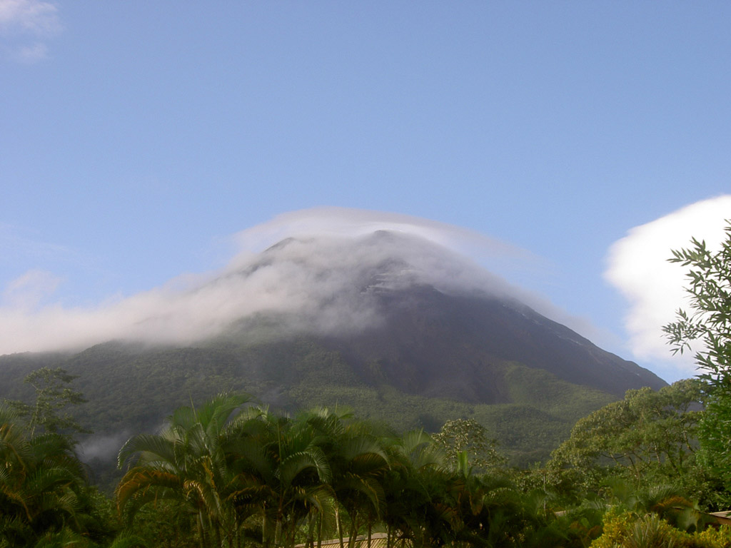 Fonds d'cran Nature Montagnes Costa Rica - Volcan Arenal